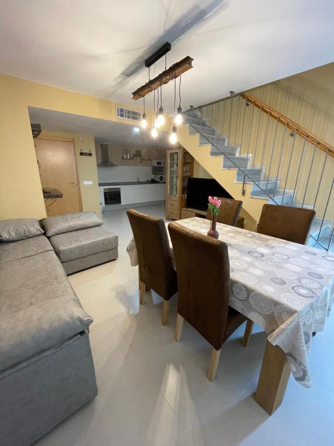Lo Riu Apartment Deltebre Bagian luar foto