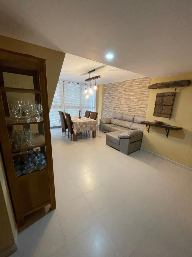 Lo Riu Apartment Deltebre Bagian luar foto